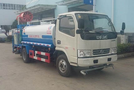 東風(fēng)5噸國(guó)五綠化噴灑車