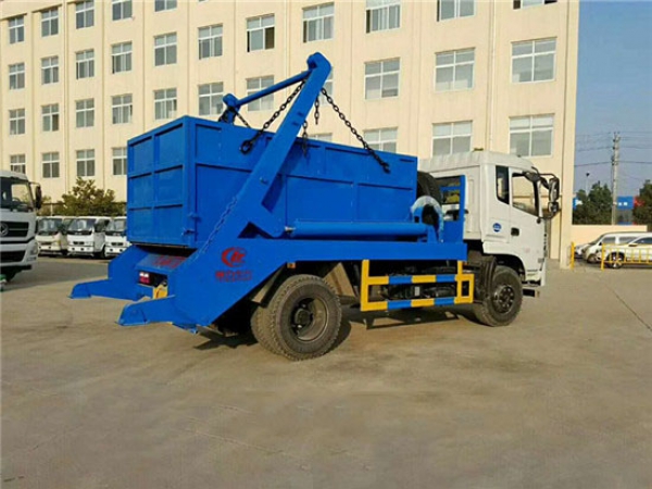 東風(fēng)仿天錦擺臂式垃圾車(chē)（8-10方）