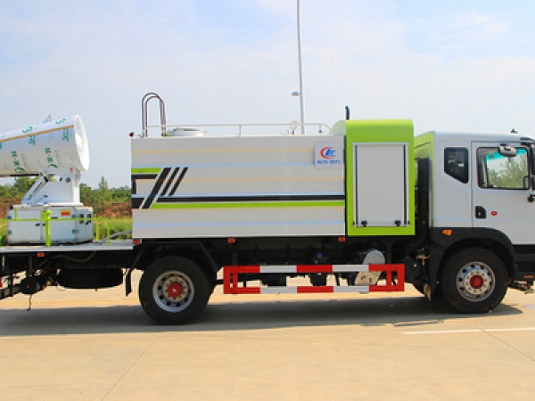 國六東風(fēng)D9 12噸（方罐）抑塵車