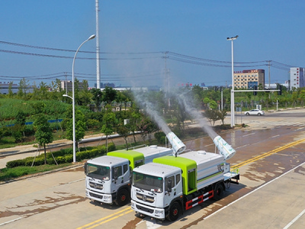 國六東風(fēng)D9 12噸（方罐）抑塵車